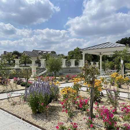 Domaine Les Jardins Darsene Bed & Breakfast Tinténiac Dış mekan fotoğraf