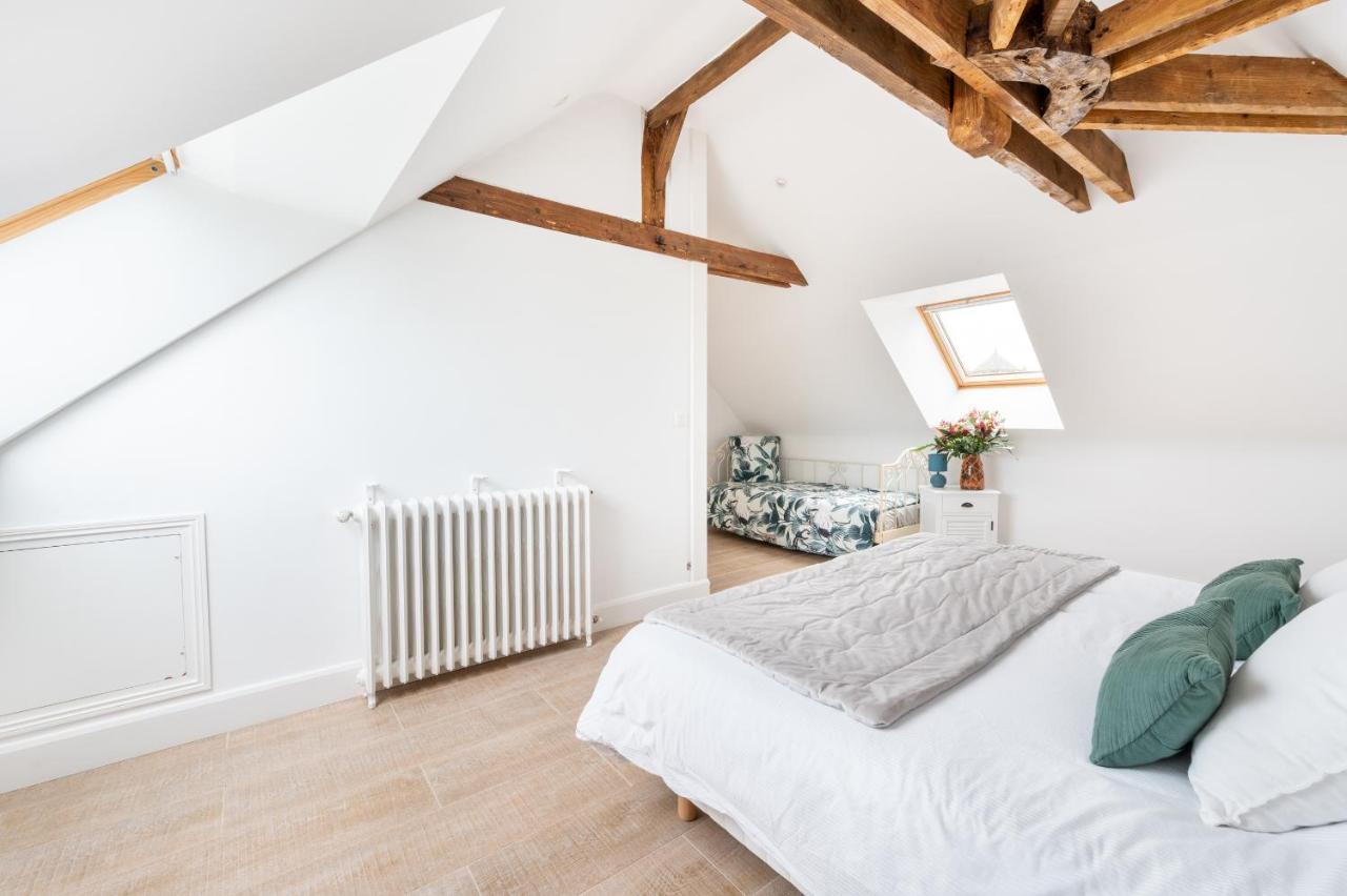 Domaine Les Jardins Darsene Bed & Breakfast Tinténiac Dış mekan fotoğraf
