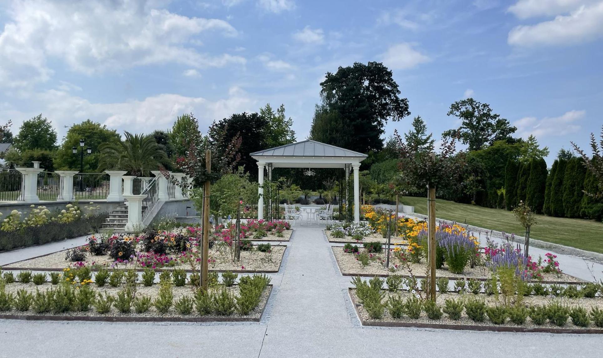 Domaine Les Jardins Darsene Bed & Breakfast Tinténiac Dış mekan fotoğraf